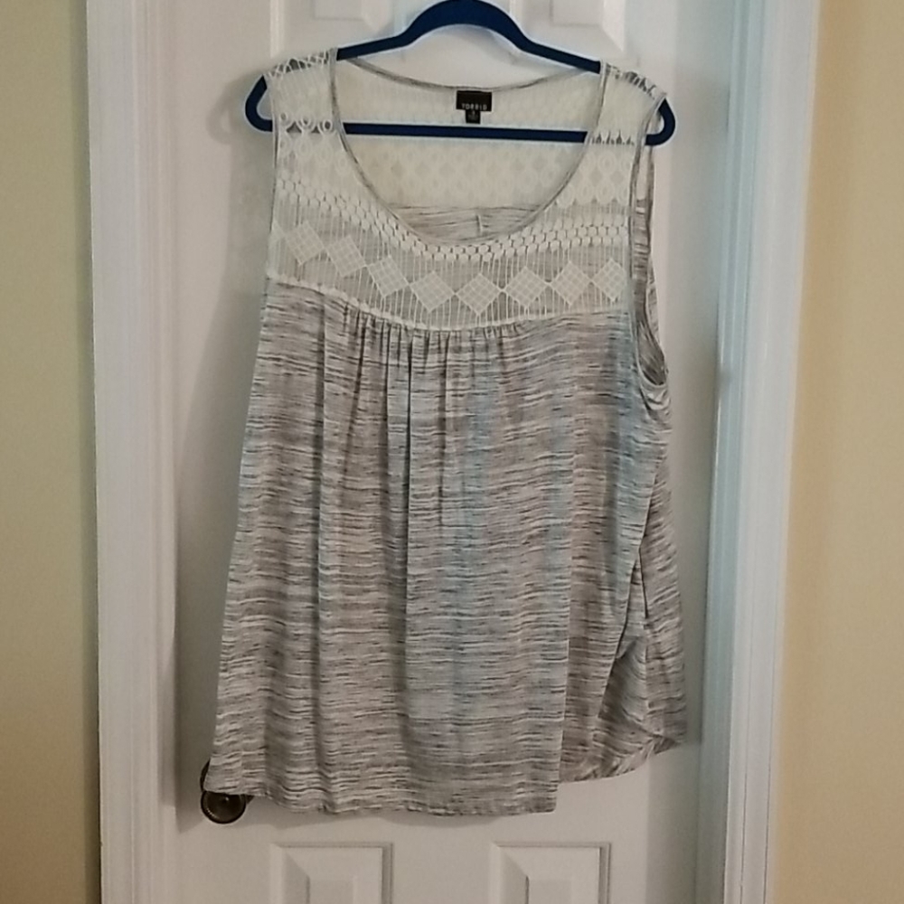 Sleeveless knit Torrid blouse